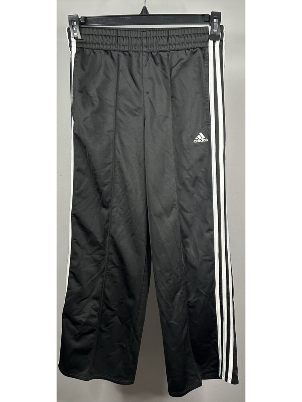 Adidas Regular Fit Athletic Pants Youth Size Large (14) 26x26
